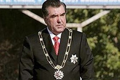 В Таджикистане переписывают Конституцию...  Эмомали Рахмону готовят пожизненное президентство
