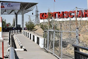 Бишкек будет экспортировать продукты только по железной дороге