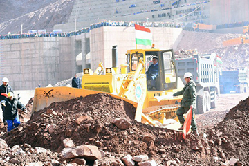 Подайте на плотину... Таджикистан ищет деньги на Рогунскую ГЭС