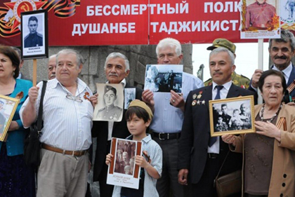 Кому в Таджикистане мешает «Бессмертный полк»?