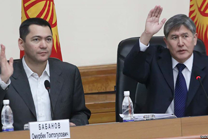 Госпереворот в Киргизии: Атамбаев пытается избавиться от фаворита Назарбаева