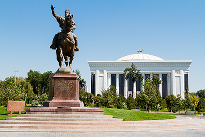 Узбекистан решил стать «демократичнее» Казахстана?