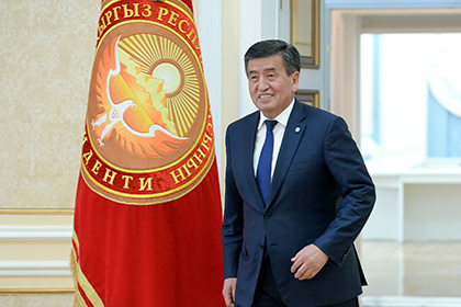 Атамбаев промахнулся: итоги первого года президентства Сооронбая Жээнбекова
