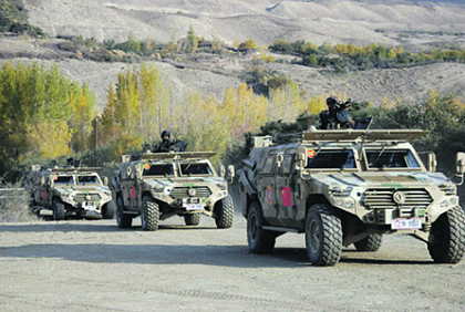 Китайцы вышли на охрану таджикско-афганской границы