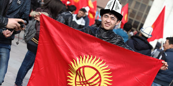 Не грозит ли белорусский сценарий Киргизии после парламентских выборов?