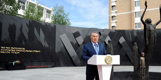 Как и зачем Нурсултан Назарбаев развивал идею «голодомора» в Казахстане