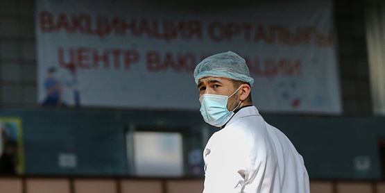 Пандемия облегченного варианта: чего ждать от коронавируса в Казахстане в ближайший квартал