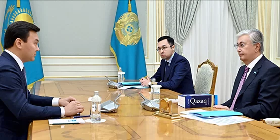 Деньги в «Qazaq Tili»: символический взнос в деградацию Казахстана?