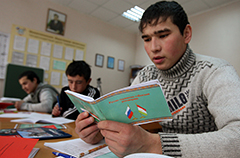 Нет резона... Москва не будет направлять учителей русского в Таджикистан
