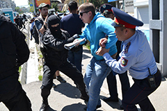 «Ни Майдана, ни выводов»... Главный редактор «Русских в Казахстане» о беспорядках в стране