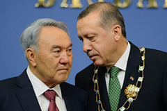 Зачем Назарбаев поехал к Эрдогану и имеет ли это отношение к Путину?