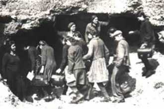 Дети подземелья... Эти события происходили в Одессе 75 лет назад, осенью 1941 года, когда фронт приближался к городу