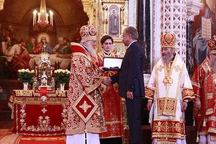 Патриарха Кирилла наградили казахстанским орденом «Достык» I степени