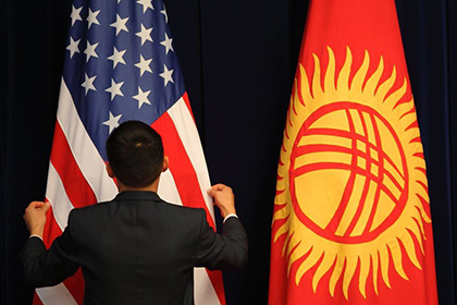 Как Киргизия восстала против Америки