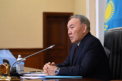 Назарбаев поддержал бюрократию против олигархии