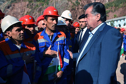 Рахмон нашел национальную идею. Душанбе с размахом отметит запуск первого гидроагрегата Рогунской ГЭС