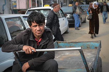 Перейти с бахчи на завод: что на самом деле тормозит экономику Таджикистана