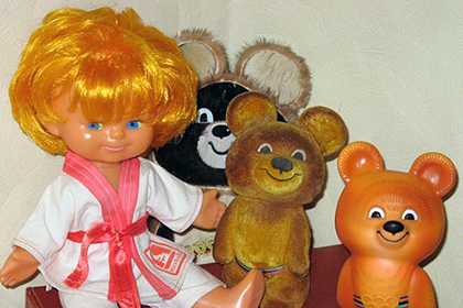 Любимые детские игрушки: история от Древней Руси до Советского Союза