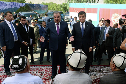 Лидеры Киргизии и Таджикистана охладят пыл мятежной границы