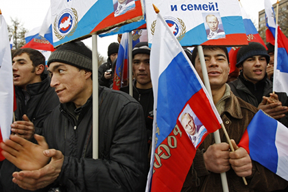 Таджикистанцы выбирают Россию. Таджикистан — нет