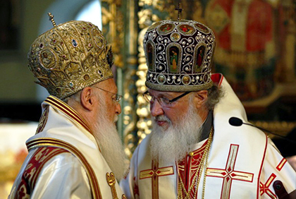 Константинополь против Москвы: что стоит за угрозой нового православного раскола