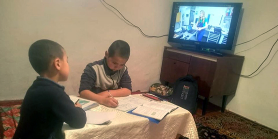 Для киргизских школ выбран дистанционный режим, или «Цифра» как панацея