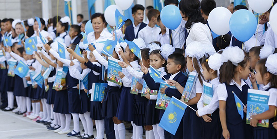 Доля учащихся казахских классов снижается, а русских – растет