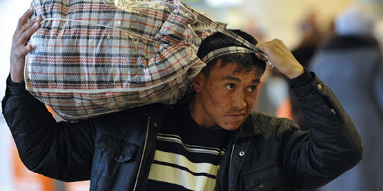 Миграция из Таджикистана в Россию бьет исторический рекорд