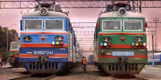 Казахстан с июня запустит три дополнительных поезда в Россию